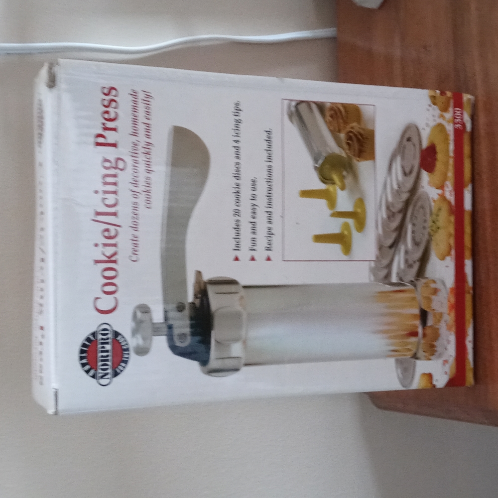 Cookie press